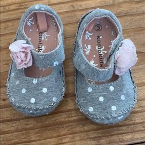 Grey & Silver Polka Dot Koala Kids Moccasins